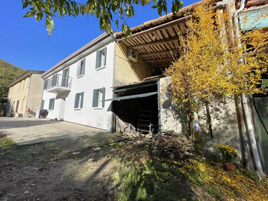 Immagine 5 di Casa bifamiliare in vendita  in VIA CENGOLINA n. 186 a Galzignano Terme