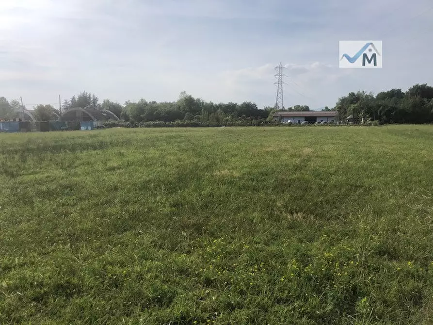 Immagine 3 di Terreno in vendita  in VIA PER AROSIO a Mariano Comense