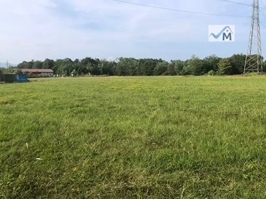 Immagine 10 di Terreno in vendita  in VIA PER AROSIO a Mariano Comense