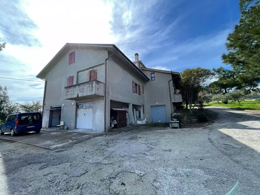 Immagine 8 di Casa indipendente in vendita  a Senigallia