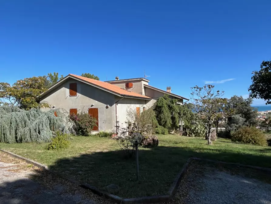 Immagine 11 di Casa indipendente in vendita  a Senigallia