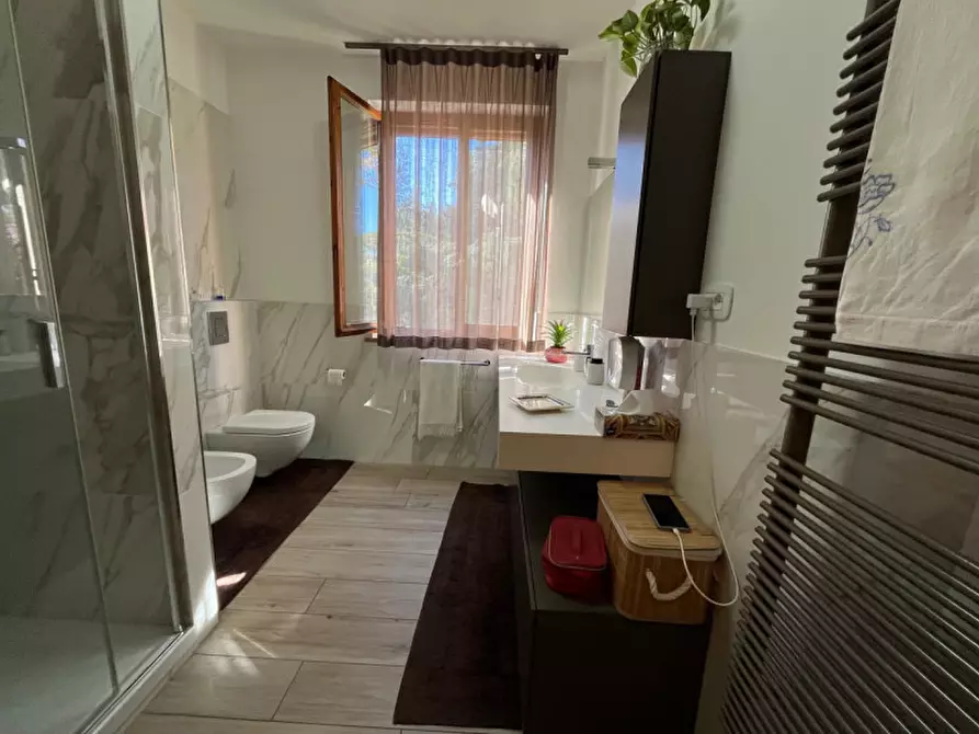 Immagine 32 di Casa indipendente in vendita  a Senigallia