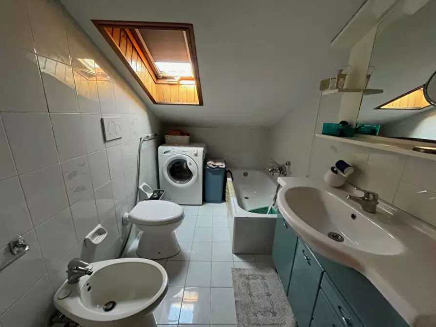 Immagine 36 di Casa indipendente in vendita  a Senigallia