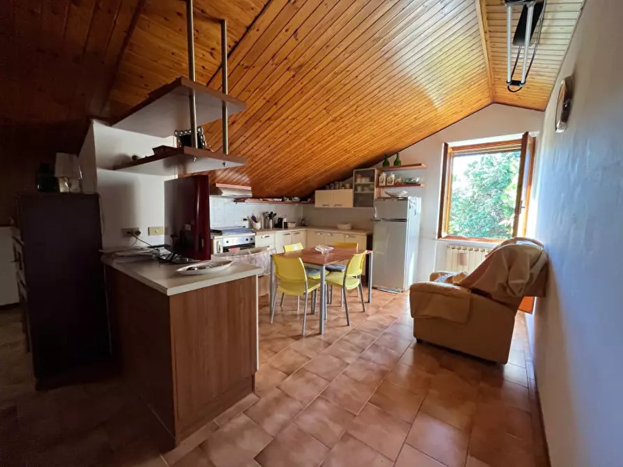 Immagine 39 di Casa indipendente in vendita  a Senigallia