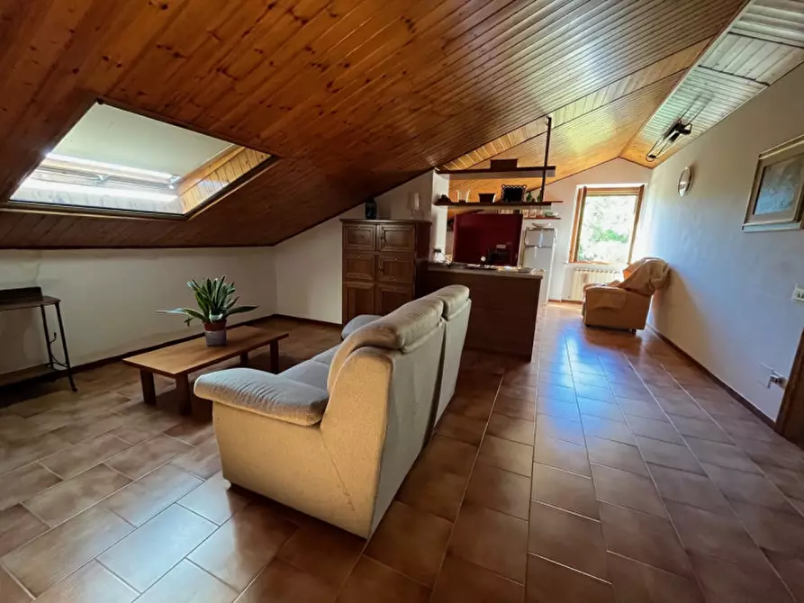 Immagine 41 di Casa indipendente in vendita  a Senigallia