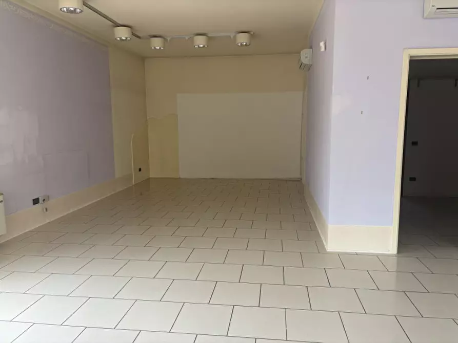 Immagine 7 di Negozio in affitto  in VIA IV NOVEMBRE a Mestrino