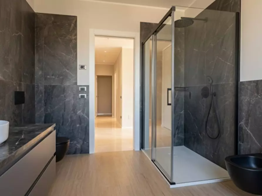 Immagine 12 di Attico in vendita  a Legnaro