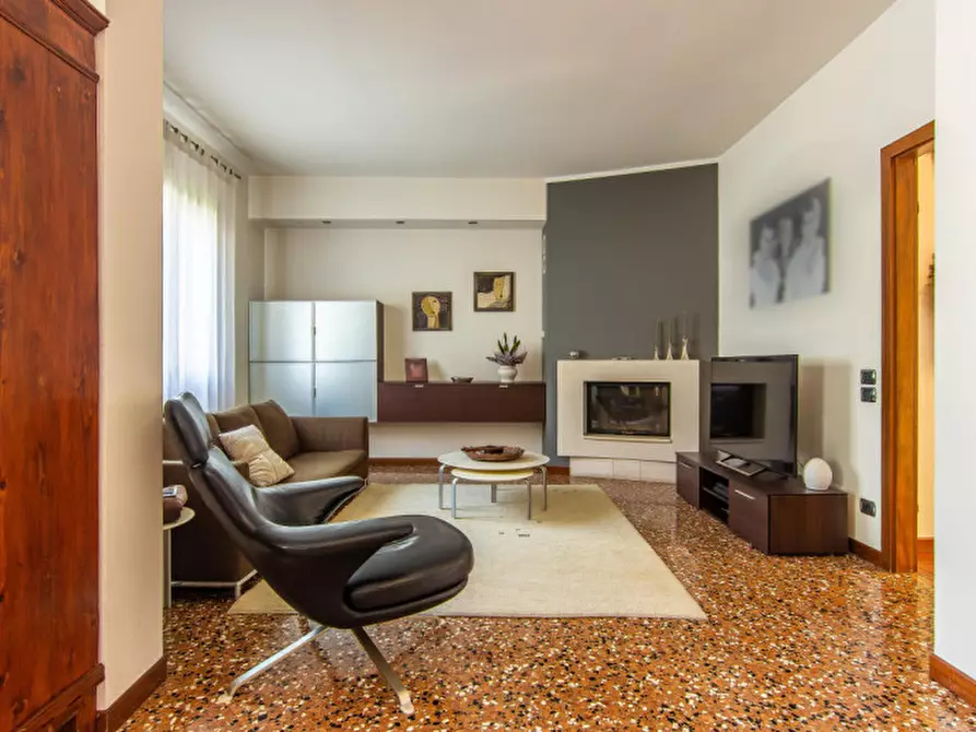 Immagine 3 di Casa indipendente in vendita  in Via Giambattista Malacarne a Vicenza