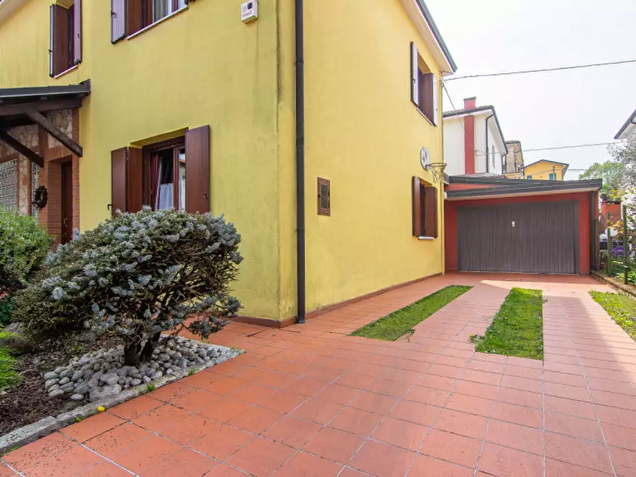 Immagine 15 di Casa indipendente in vendita  in Via Giambattista Malacarne a Vicenza