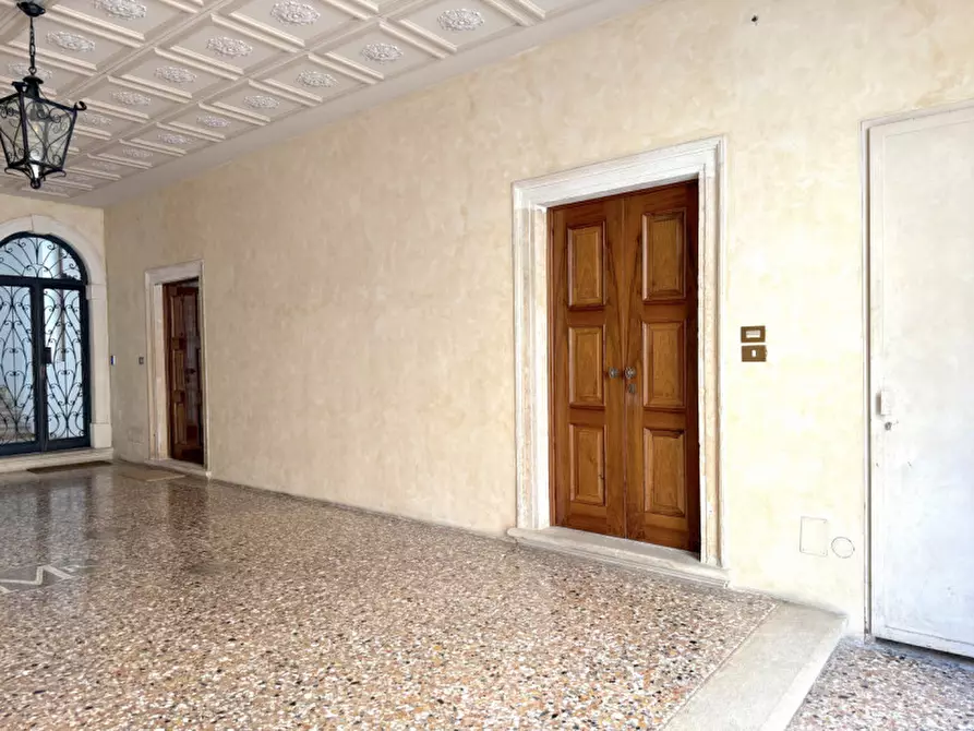 Immagine 8 di Appartamento in vendita  in Contra' San Faustino a Vicenza