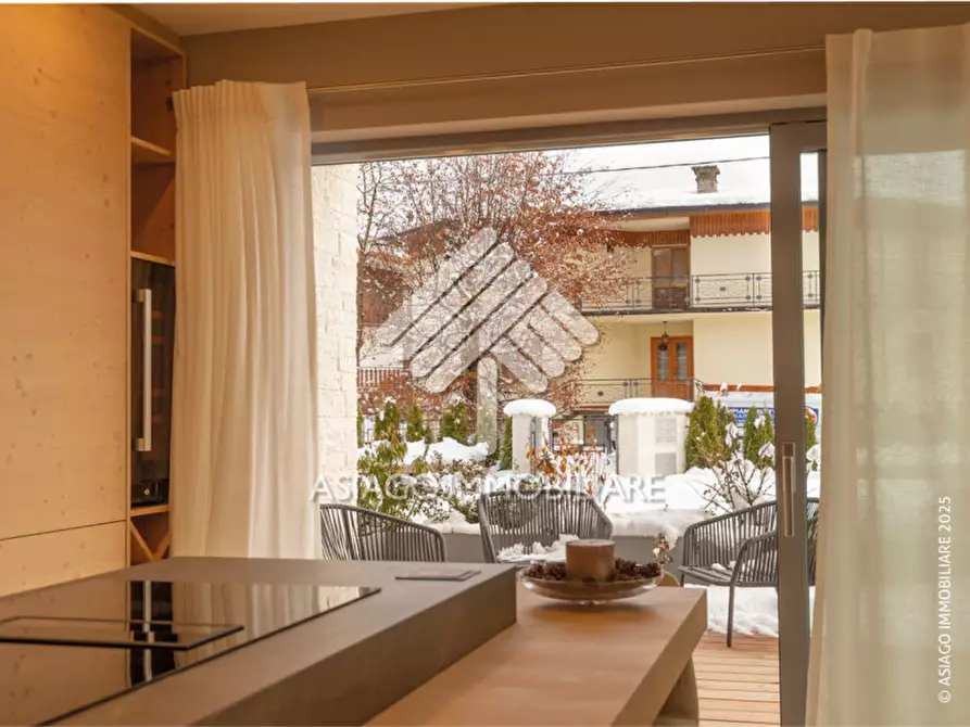 Immagine 12 di Appartamento in vendita  in Via Lotta, 23 a Asiago