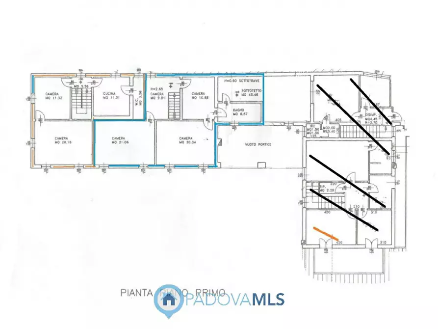 Immagine 3 di Casa trifamiliare in vendita  in Via Sette Martiri a Padova