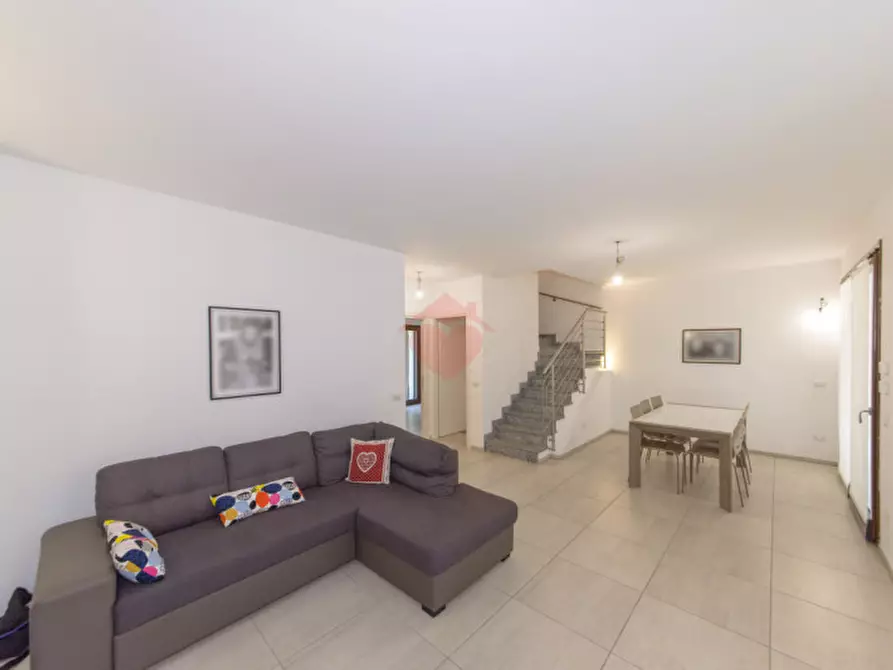 Immagine 2 di Villetta a schiera in vendita  in Via per Cascina Giugalarga 1 a Gorgonzola