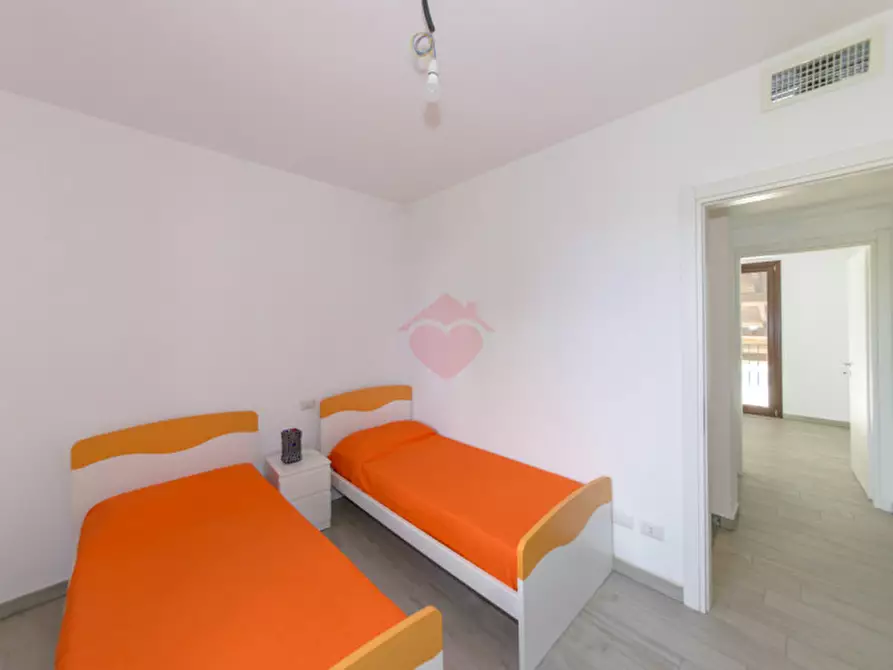 Immagine 39 di Villetta a schiera in vendita  in Via per Cascina Giugalarga 1 a Gorgonzola