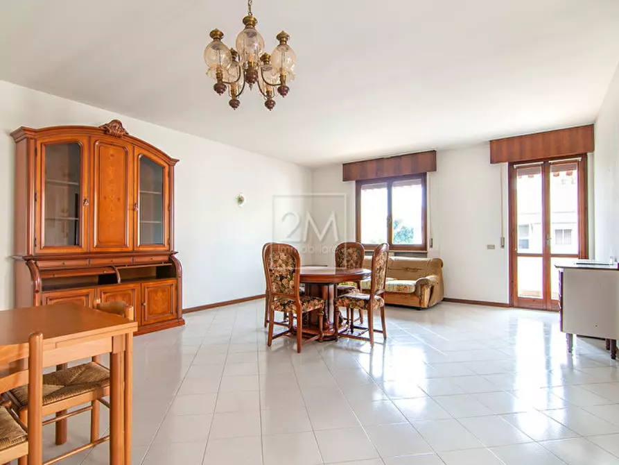 Immagine 5 di Appartamento in vendita  in Via Dante Alighieri a Villafranca Di Verona