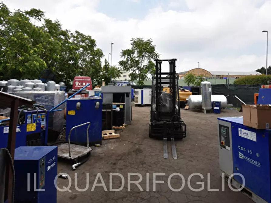 Immagine 8 di Capannone industriale in affitto  in via D'altri a Cesena