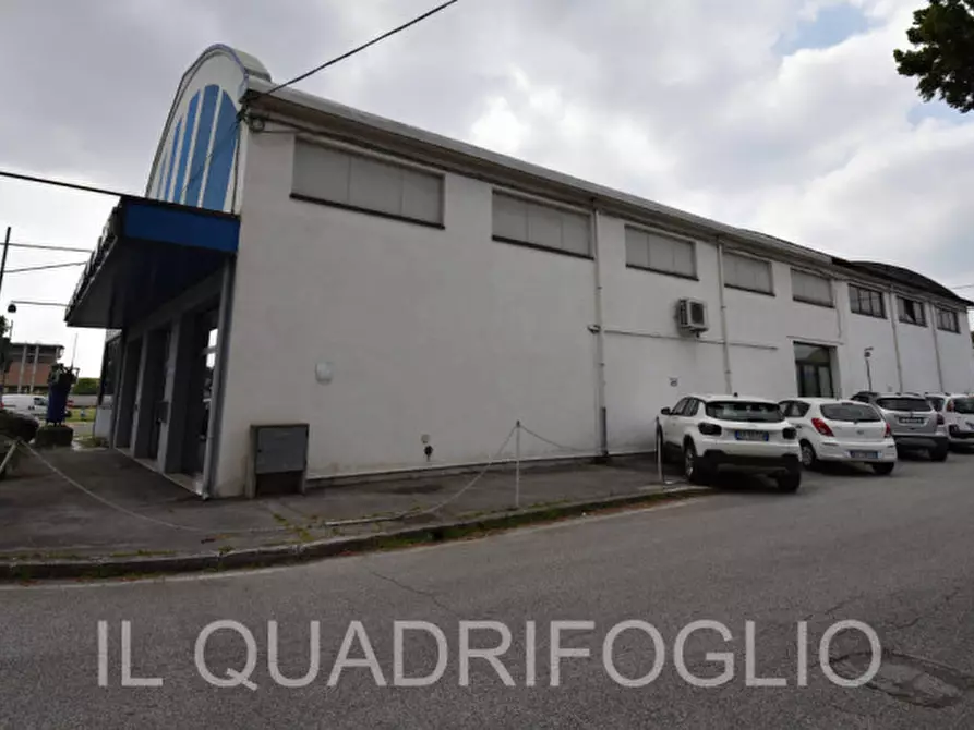 Immagine 11 di Capannone industriale in affitto  in via D'altri a Cesena