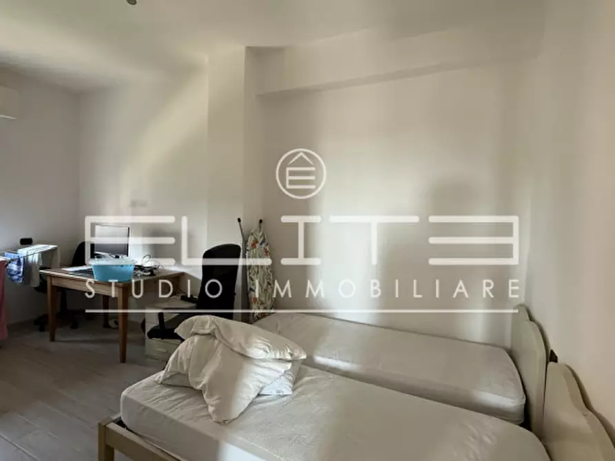 Immagine 2 di Appartamento in vendita  in VIA MERCANTINI a Ancona