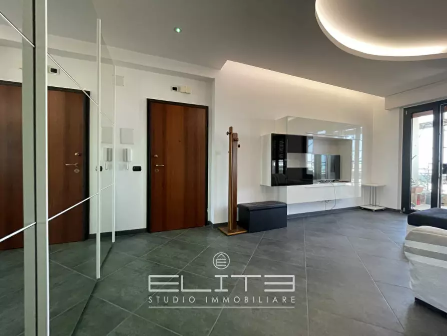 Immagine 3 di Appartamento in vendita  in VIA MERCANTINI a Ancona