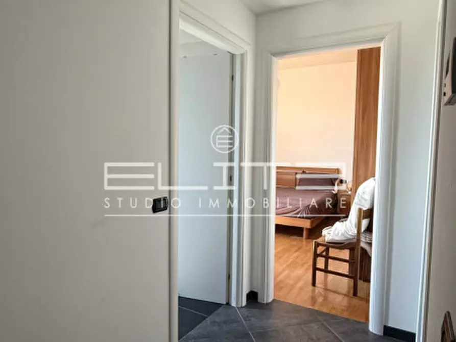 Immagine 7 di Appartamento in vendita  in VIA MERCANTINI a Ancona