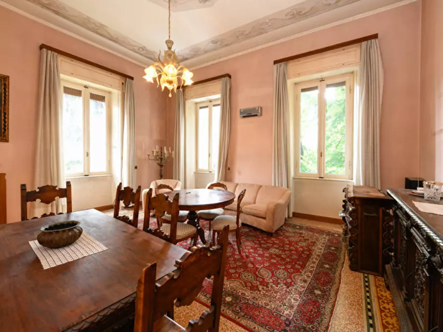 Immagine 9 di Casa bifamiliare in vendita  a Brescia