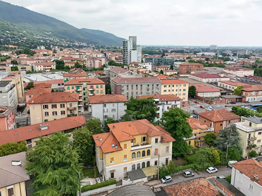 Immagine 61 di Casa bifamiliare in vendita  a Brescia
