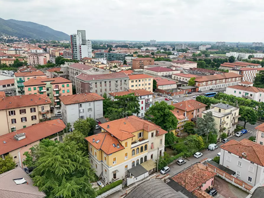 Immagine 61 di Casa bifamiliare in vendita  a Brescia