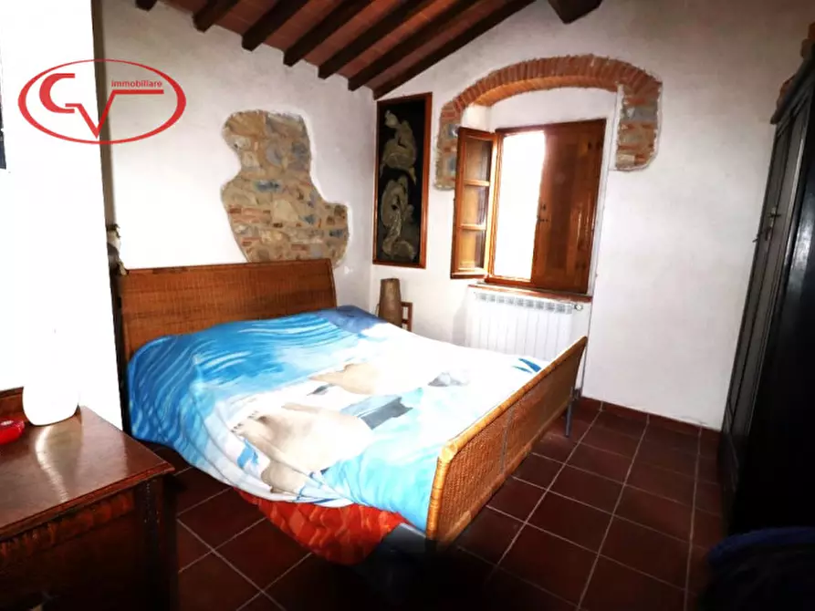 Immagine 8 di Villa in vendita  in Bucine a Bucine