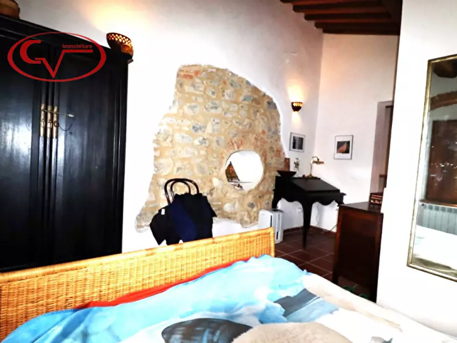 Immagine 15 di Villa in vendita  in Bucine a Bucine