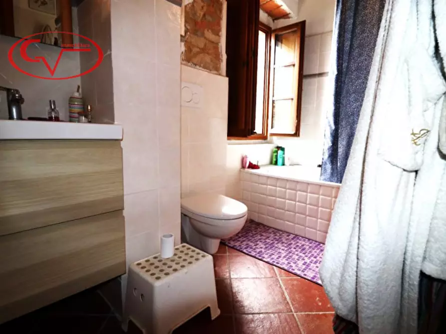 Immagine 18 di Villa in vendita  in Bucine a Bucine