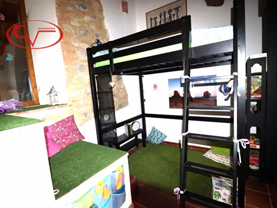 Immagine 20 di Villa in vendita  in Bucine a Bucine