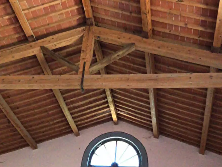 Immagine 4 di Villa in vendita  in Bucine a Bucine