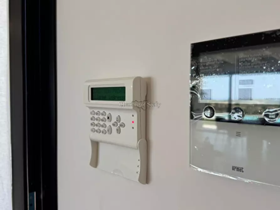 Immagine 18 di Villa in vendita  in contrada belliscala a Noto