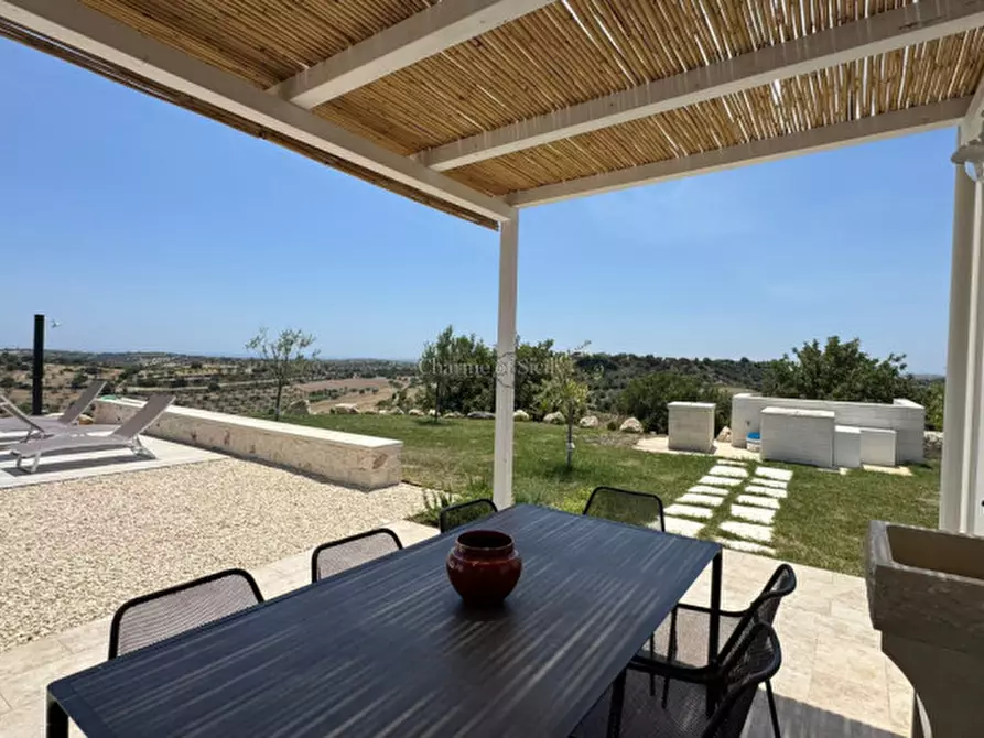 Immagine 19 di Villa in vendita  in contrada belliscala a Noto