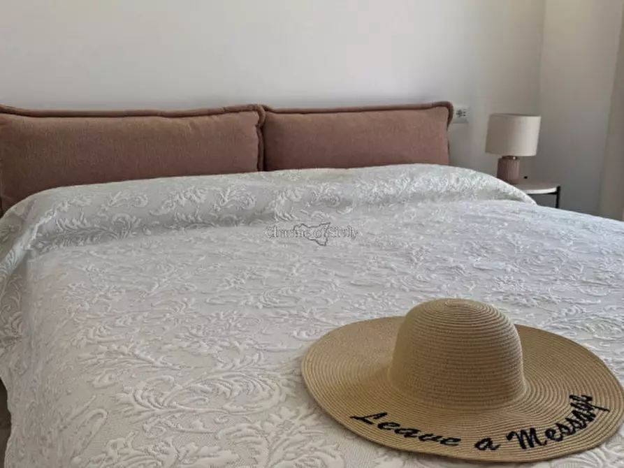 Immagine 28 di Villa in vendita  in contrada belliscala a Noto