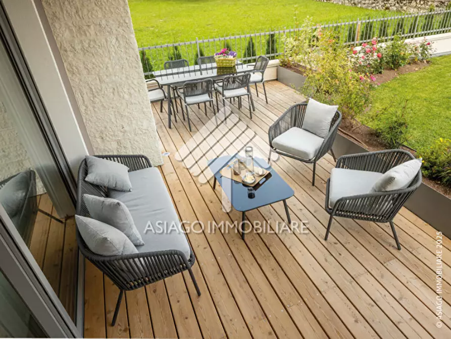 Immagine 3 di Appartamento in vendita  in Via Lotta, 23 a Asiago