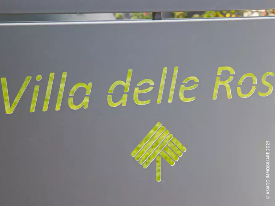 Immagine 5 di Appartamento in vendita  in Via Lotta, 23 a Asiago