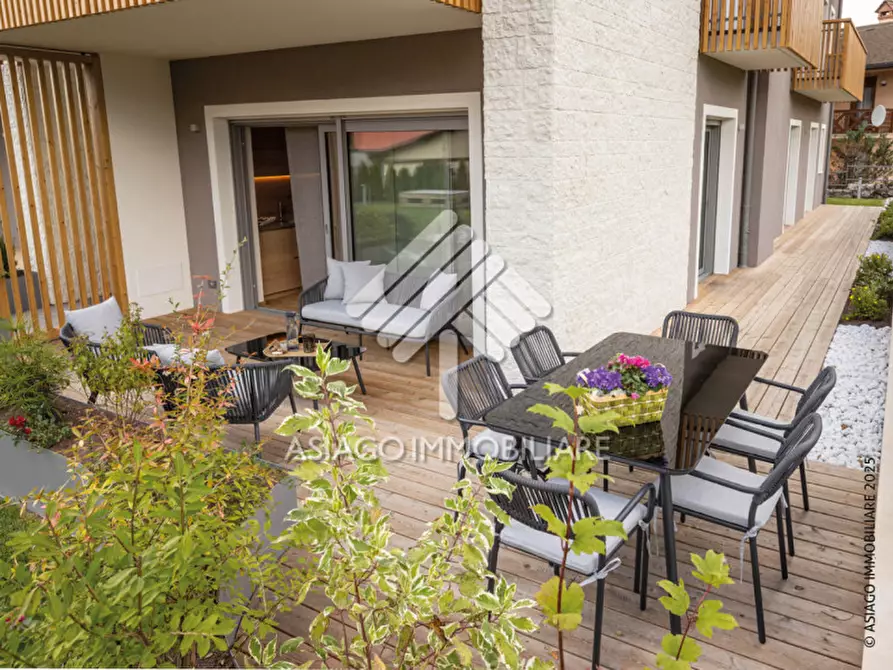 Immagine 6 di Appartamento in vendita  in Via Lotta, 23 a Asiago