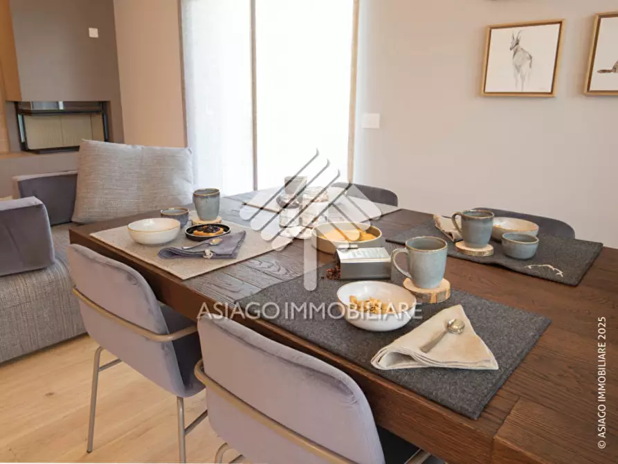Immagine 11 di Appartamento in vendita  in Via Lotta, 23 a Asiago