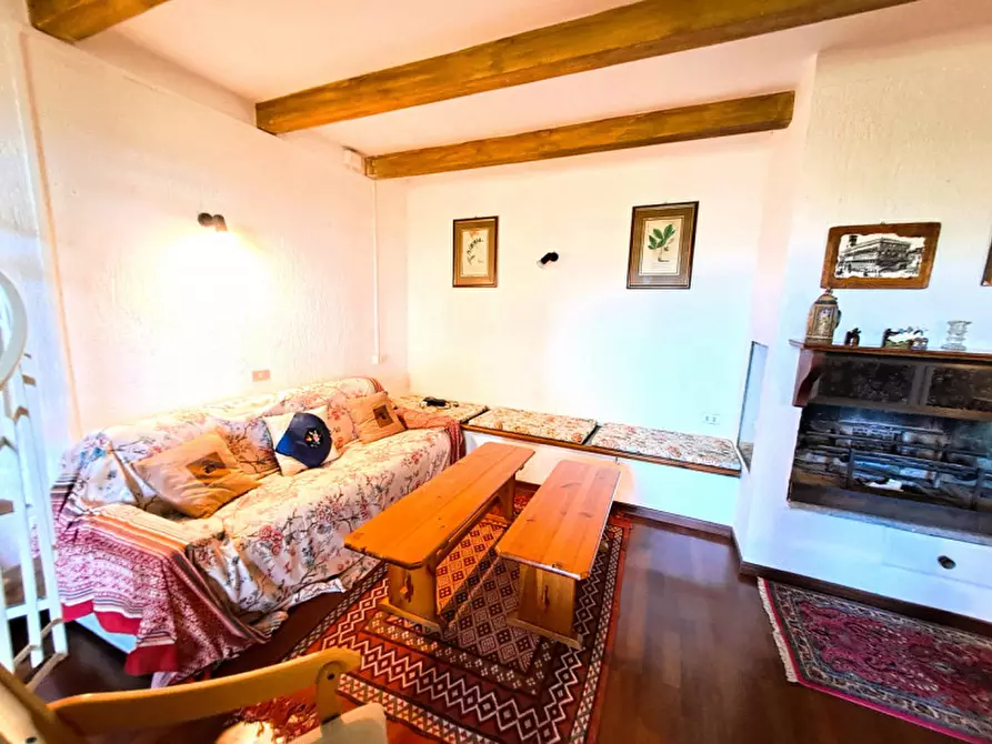 Immagine 9 di Villa in vendita  a Magione