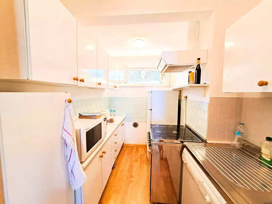 Immagine 10 di Villa in vendita  a Magione