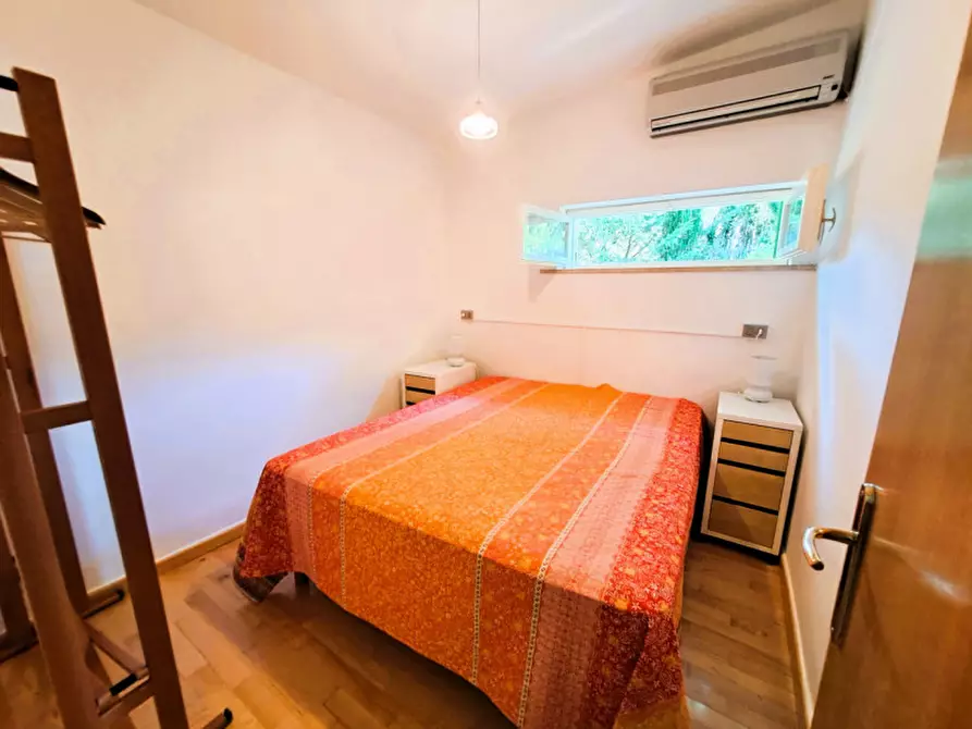 Immagine 13 di Villa in vendita  a Magione