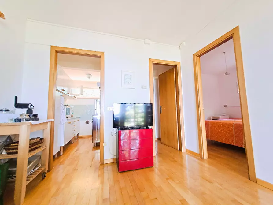 Immagine 15 di Villa in vendita  a Magione