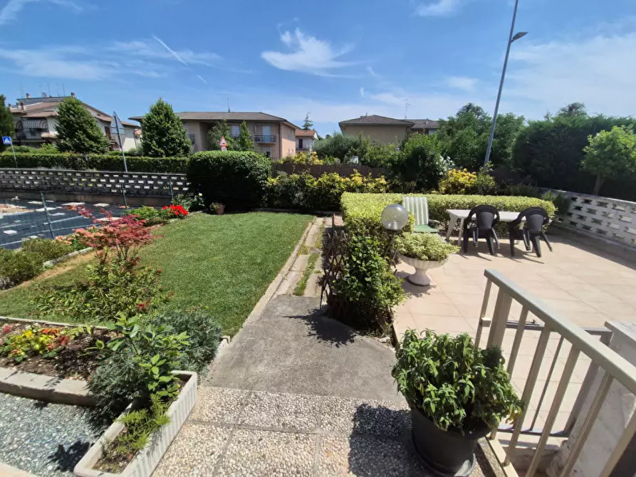 Immagine 42 di Casa bifamiliare in vendita  in Via Frassini a Villafranca Di Verona