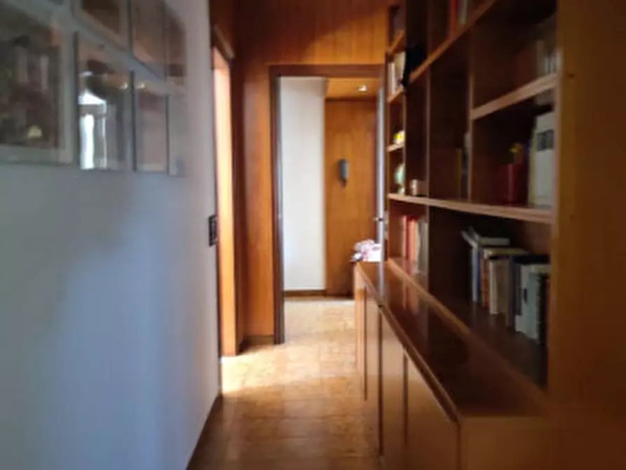 Immagine 3 di Appartamento in vendita  in VIA E.PERITO a Eboli