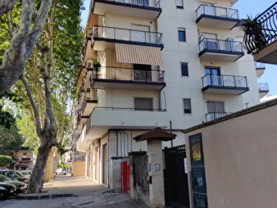 Immagine 22 di Appartamento in vendita  in VIA E.PERITO a Eboli