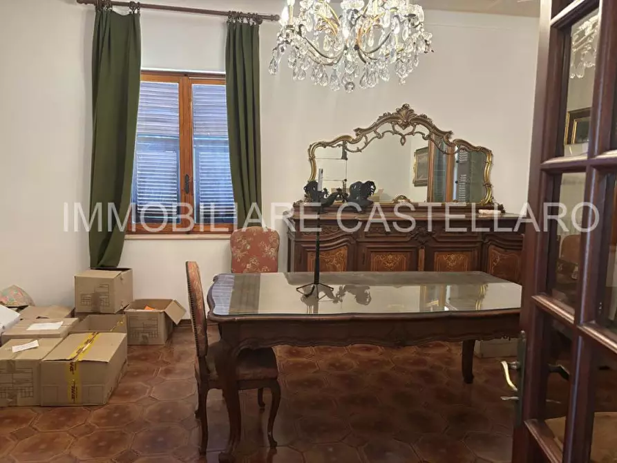 Immagine 16 di Villa in vendita  a Imperia