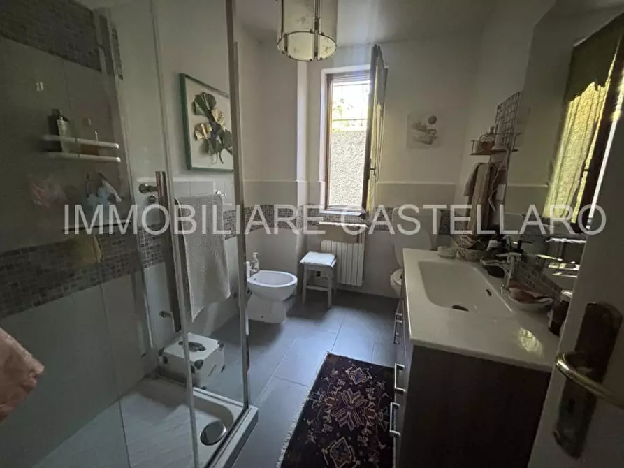 Immagine 33 di Villa in vendita  a Imperia