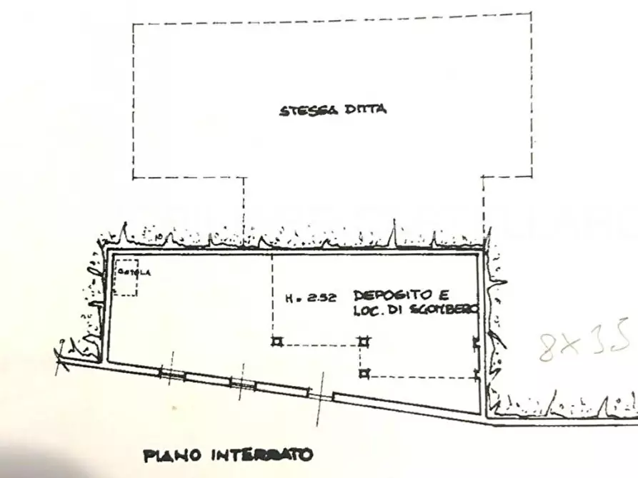 Immagine 40 di Villa in vendita  a Castellaro