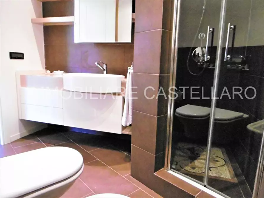 Immagine 13 di Appartamento in vendita  a Castellaro